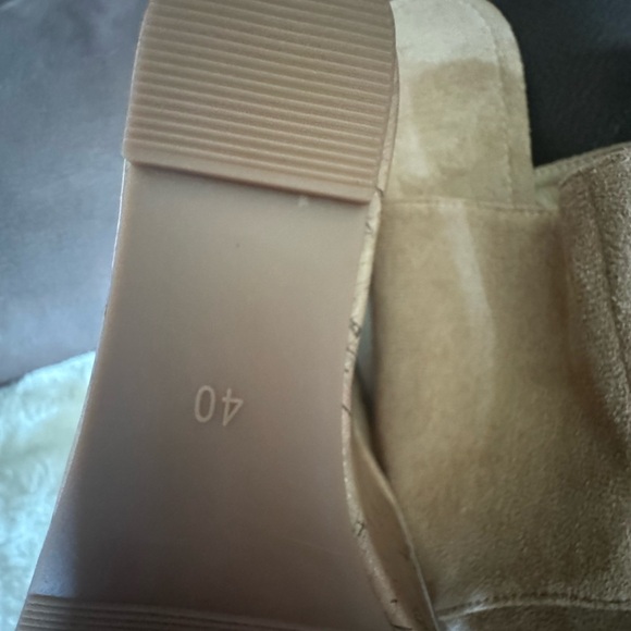 NEW Camel Suede cork wedge sz40 - Picture 2 of 7